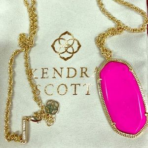Kendra Scott hot pink & gold Rae necklace
